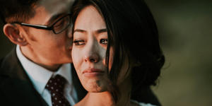 Wedding photographer’s question leaves bride in tears (PHOTO)