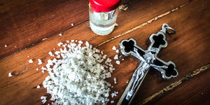 3 poderosos sacramentais para ter na sua casa