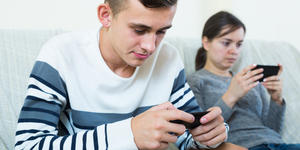 Phubbing: la gran amenaza para las relaciones