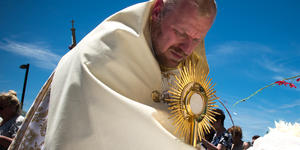 ¿Cuándo es Corpus Christi este año? ¿Obliga ir a Misa?