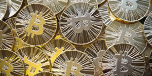 Bitcoin: nowe złoto czy wielkie oszustwo?
