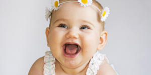Quer que a sua filha tenha nome de santa? Veja estas 10 sugestões