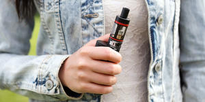 Vaping e cigarro eletrônico: a nova ameaça aos seus filhos na escola