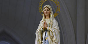 Apparizioni mariane: i messaggi e i consigli che la Madonna ci ha lasciato (FOTO)