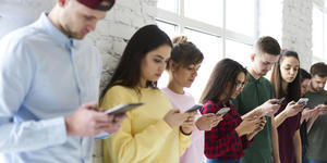 Facebook i Instagram zjadają ci sporo czasu? Pojawią się narzędzia, które pozwolą to kontrolować
