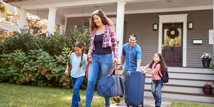 Orações para pedir proteção durante uma viagem