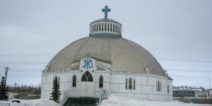 A surpreendente “igreja-iglu” do Ártico