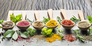 9 especias bíblicas que deberías tener en tu cocina