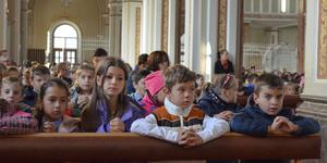 One million children praying the rosary can change the world