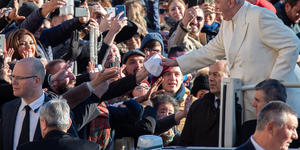 La foi catholique n’est pas compatible avec la magie