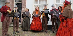 5 Great Christmas carol flash mobs