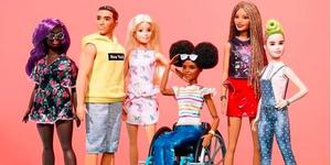 Igračka Barbie po novem tudi na invalidskem vozičku