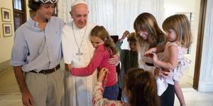 6 Tips from the Pope to help your family communicate