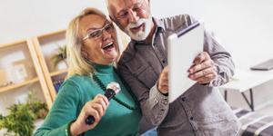 5 Incredible lessons my elderly parents are teaching me