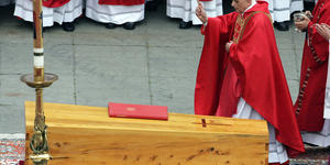 Letture inedite per i funerali di Benedetto XVI: le ha scelte lui?