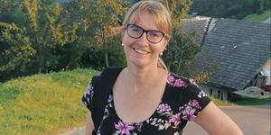 “Ob očetovi smrti sem spoznala moč vstajenja, odpuščanja”
