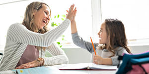 École à la maison : cinq conseils pour ne pas craquer