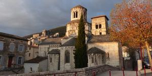 Une abbaye enfouie sous des alluvions retrouvée en Ardèche