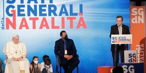 Stati Generali Natalità, Draghi: a luglio assegno unico per le famiglie