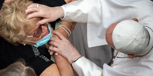 I don’t know how to pray, but Jesus prays for me, explains Pope