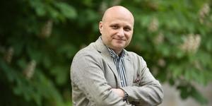 “V resnici je ravno sleng mladih najpristnejši izraz ljubezni do lastnega jezika”