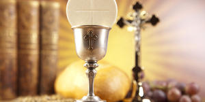 What is a Eucharistic Revival and why do we need it so badly?