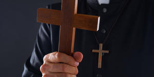 Posesión demoníaca, vejación, infestación, obsesión… ¿en qué se diferencian?
