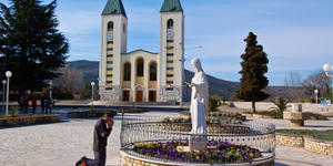 V Medžugorje je šel zaradi dekleta, tam pa je našel vero in postal redovnik