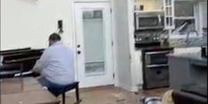 Man plays beautiful song of praise to Jesus in the rubble of his home destroyed by tornado