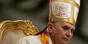 „Kard. Ratzinger nie był zamieszany w tuszowanie nadużyć!” Papieski biograf występuje w obronie Benedykta XVI