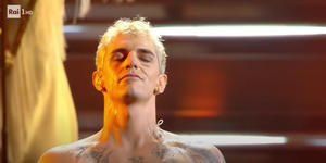 Sanremo, la Chiesa contro Achille Lauro: esibizione penosa, battesimo è dono di Dio