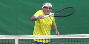 97-year-old tennis player remains in Ukraine and offers words of wisdom