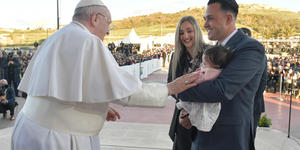 El Papa insiste en la acogida de migrantes y refugiados desde el santuario de Ta’ Pinu