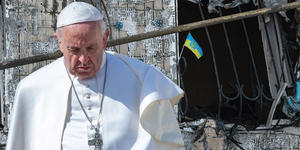 Italian press says Pope wants to meet Putin and has warning for Kirill