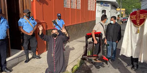 Furioso, ditador da Nicarágua acusa Igreja de ser… uma ditadura!