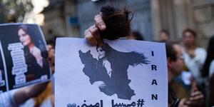 Rassegna Stampa: I cristiani iraniani ancora una volta contro l’oppressione delle donne