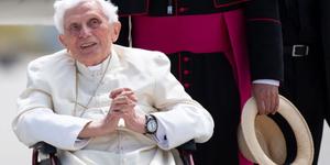 El mundo reza por la salud del papa emérito Benedicto XVI  