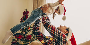 8 Favorite Christmas traditions for men