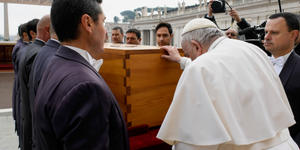 ¡Hasta siempre, Benedicto XVI!