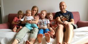 Velikemu trpljenju in smrti sina navkljub Urška sporoča: “Jezus, zaupam vate”