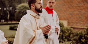 Student, bartender, singer, and then priest: A story of God’s call
