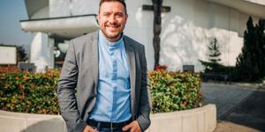 Veste, kaj sem nekoč ušpičil? Domov sem prinesel vrano!