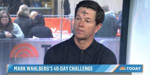 Mark Wahlberg aparece en televisión con la cruz del Miércoles de Ceniza en la frente