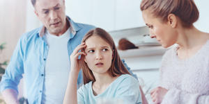 Como lidar com adolescentes que acham que sabem tudo