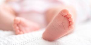 Cinq clés pour sacraliser la venue au monde d’un bébé
