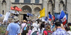 Rome acte l’excommunication des six évêques lefebvristes