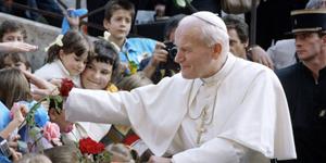 El segundo atentado contra Juan Pablo II que nadie recuerda