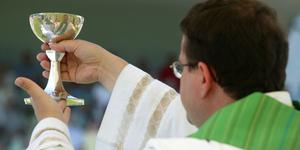 Trinité, Fête-Dieu, Sacré-Cœur : des fêtes profondément liées