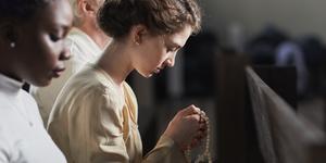 Survey: Younger Catholics go to Mass for the sacraments