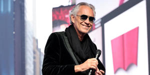 Bocelli rozpoczął bezpłatną serię koncertów w sanktuariach maryjnych. Zaczął w Lourdes